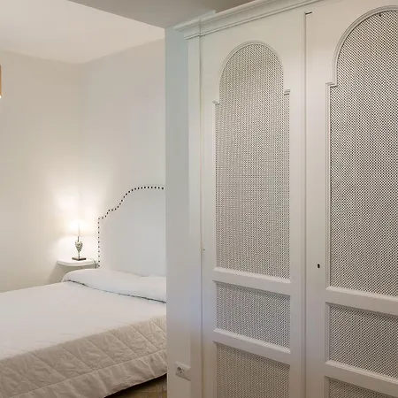 Отель Enrica - Aeolian Charme 4*