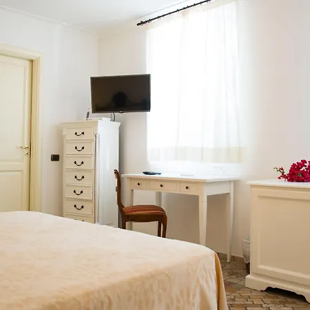 Enrica - Aeolian Charme Отель 4*