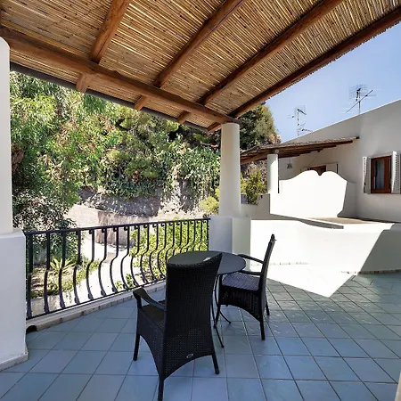 Enrica - Aeolian Charme 4*