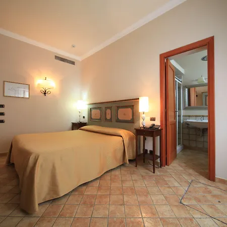 Hotel Enrica - Aeolian Charme