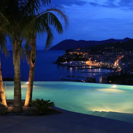 Hotel Enrica - Aeolian Charme